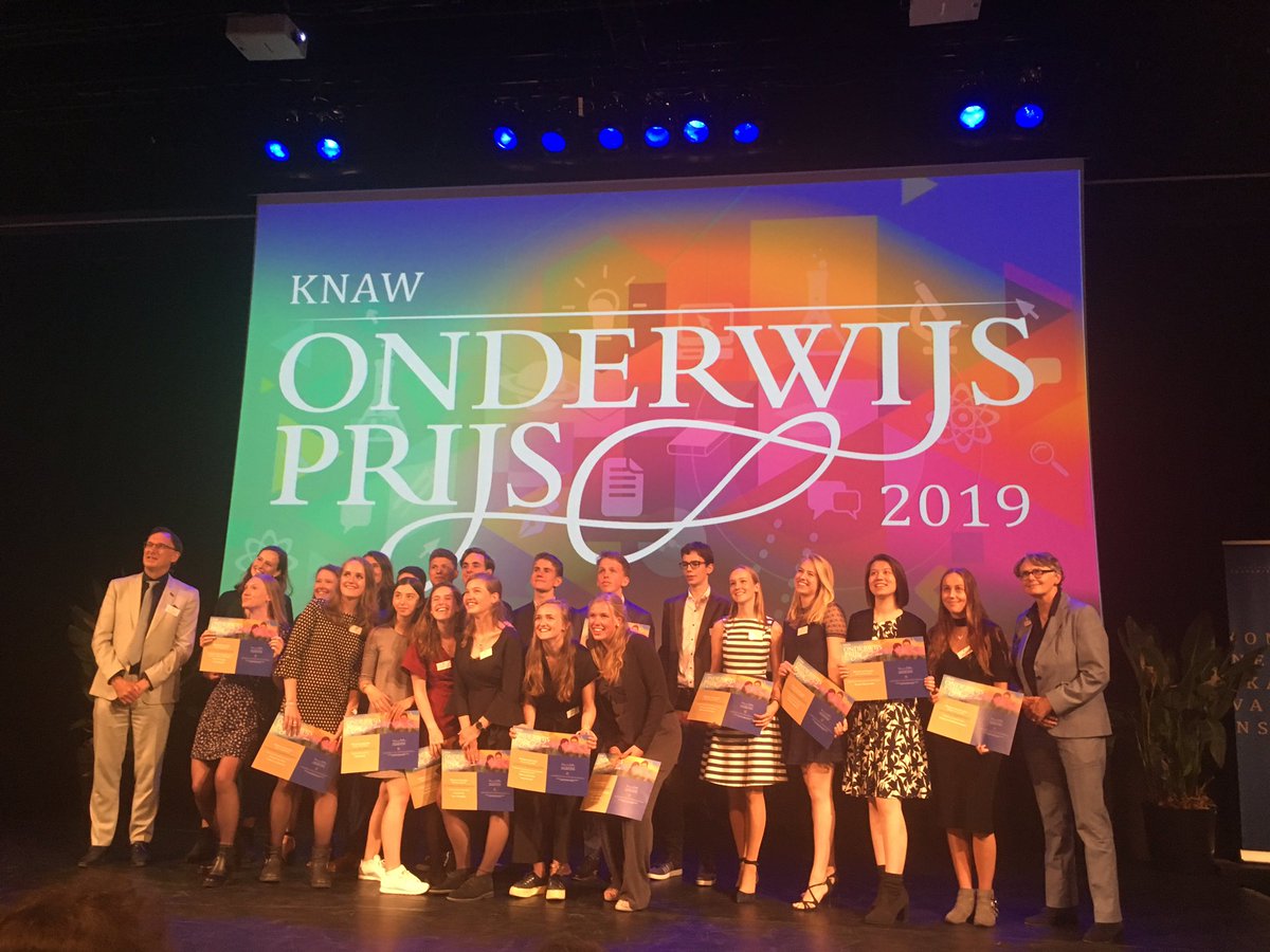 Gefeliciteerd Susana Arias en Anna van Delden met eerste prijs KNAW voor beste profielwerkstuk (Genderneutraal onderwijs)