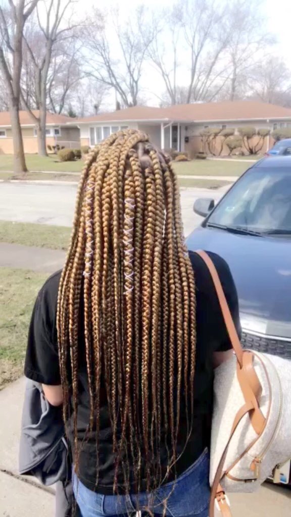 anyahh4's tweet image. i’m 17 years old &amp;amp; located in the south suburbs of chicago. a like/rt could help me further my business and build up clientele❤️