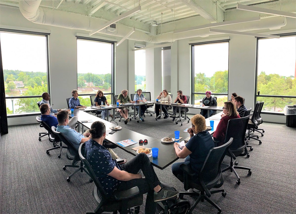 _clubhouse's tweet image. We enjoyed hosting our Code Bootcamp Mentors for lunch this afternoon. Enrollment is now open for the Fall session! Get your application in now at augustacodeschool.com.
#coding #code #codebootcamp #webdev #developer #javascript #css #html #webdevelopment #tech #technology