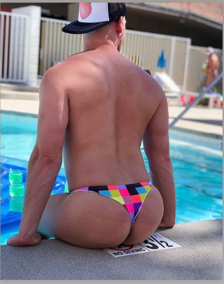 Slideshow men in thong twitter.