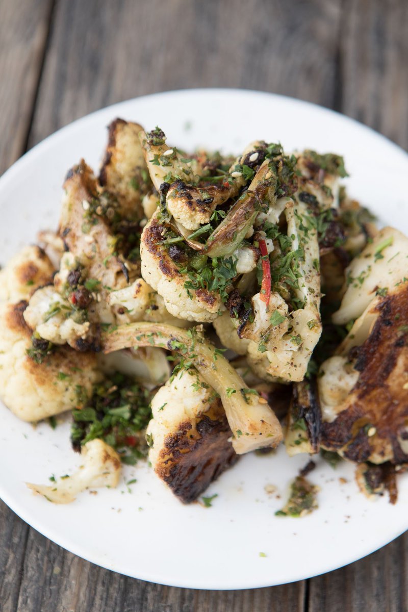 Wood_Silverlake's tweet photo. ROASTED CAULIFLOWER
Za’tar, Currants,
Chermoula
#roastedcauliflower #healthyfood #veggiefood #mediterraneanfood #cauliflower
#meditteraneandiet #huffpostfood #shareyourtable #foodblogeats #instafeast
#cookinglight #buzzfeastfood #foodprnshare #yumme #itssogood #Zatar https://t.co/RCmAT0CqtZ