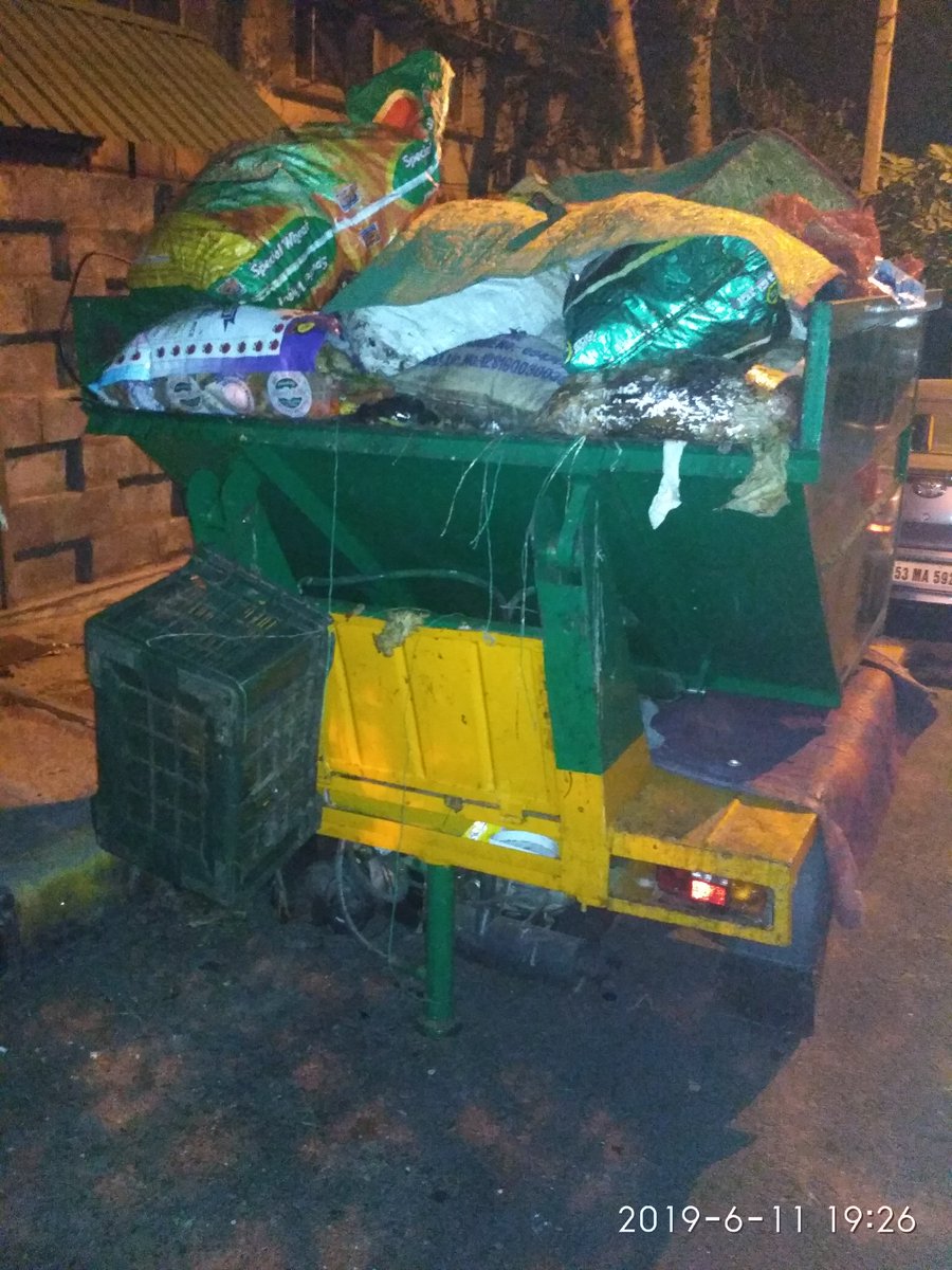 Na_Aham's tweet photo. @BBMP_MAYOR Hello Madam, From past 2-3 weeks, very beautiful road &amp; environment is converted to garbage road with nasty smell around. This is infront of KIMS staff quarters, and the road connects to Devagiri Raghavendra swamy mutt, BSK BDA. @Tejasvi_Surya @nimmasuresh @RAshokaBJP https://t.co/PkPRZmEPjO