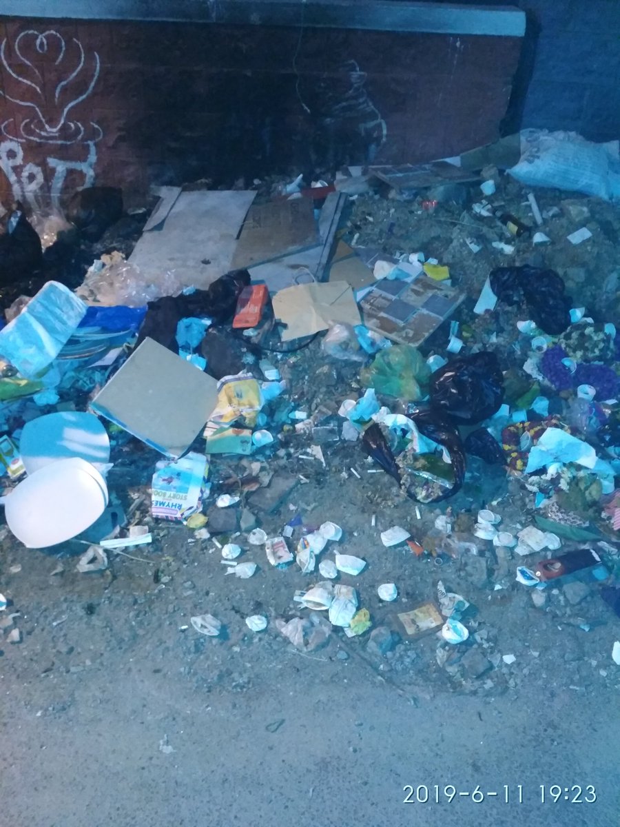 Na_Aham's tweet photo. @BBMP_MAYOR Hello Madam, From past 2-3 weeks, very beautiful road &amp; environment is converted to garbage road with nasty smell around. This is infront of KIMS staff quarters, and the road connects to Devagiri Raghavendra swamy mutt, BSK BDA. @Tejasvi_Surya @nimmasuresh @RAshokaBJP https://t.co/PkPRZmEPjO
