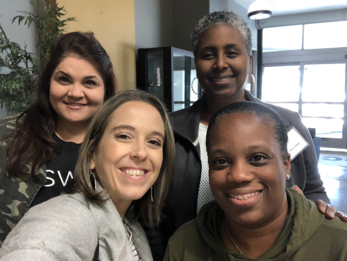MsUnthank's tweet image. Learning is fun!!!! #codingacademy #coworkworkerselfie #summerselfiebingo #WeAreHicksElem