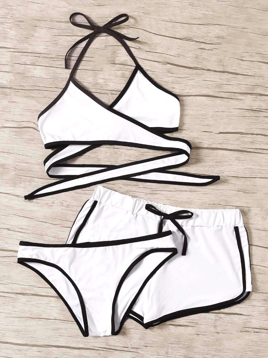 '#Bikini of The Day' - White Contrast Piping Wrap Halter Three Piece Bikini - mybikiniflex.com/products/white…

#mujerconestilo #beachbumming #travelescape #seasunsand #beachvibe #mujerempresaria #reversiblebikini #👒 #croppedcrochet #costumedabagno