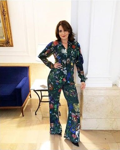 #TinaFey wearing our #fall2019 look at the 2019 Scholastic Art and Writing Awards on June 6, 2019 <a href="/artandwriting/">Scholastic Art & Writing Awards</a> <a href="/carnegiehall/">Carnegie Hall</a>