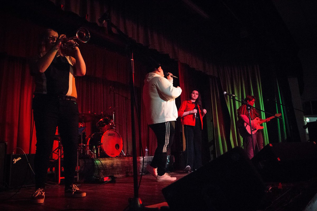 LimbicBandUk's tweet photo. DONCASTER

We’ll be seeing you at the end of this week at Toll Bar Festival! Feels great to be heading down the country for this, see you soon 🤟🏼

📸: Amy Pringle https://t.co/4ImVjtUddc