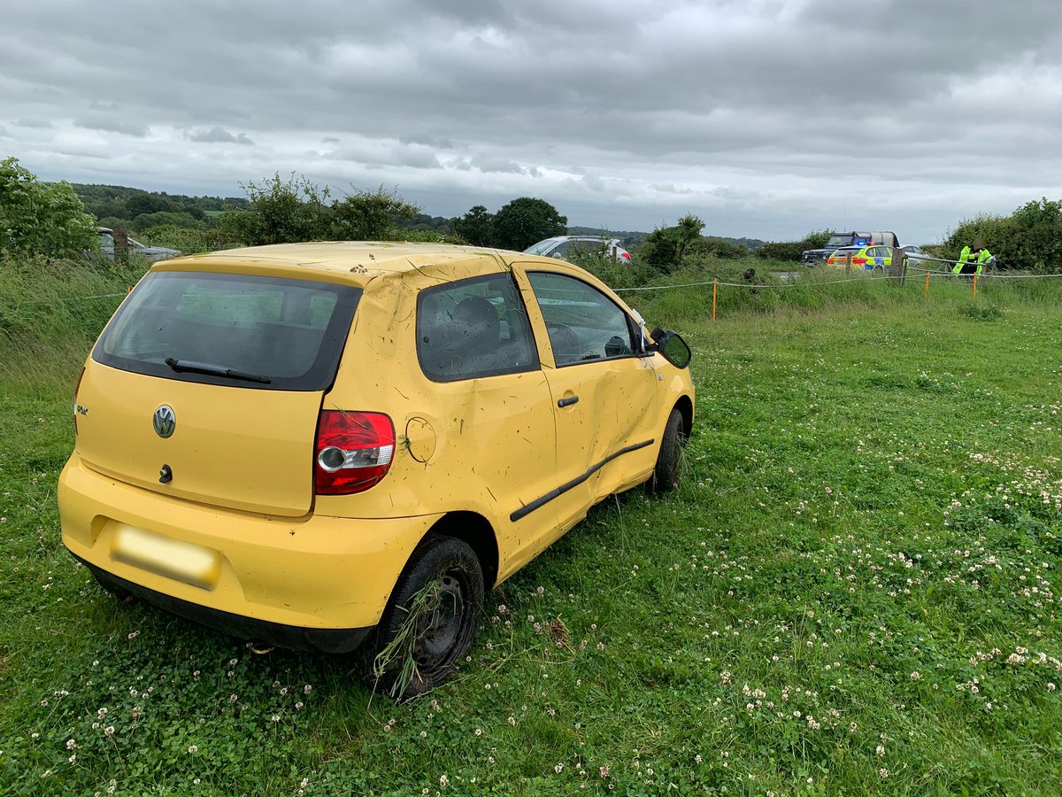 174DM's tweet image. A reasonably steady day early on but then the the damp roads ended my air of serenity. I was called to this RTC on the #A661 between #Plompton and #Spofforth #Harrogate Driver error but fortunately no injuries and the vehicle has now been recovered from the field.