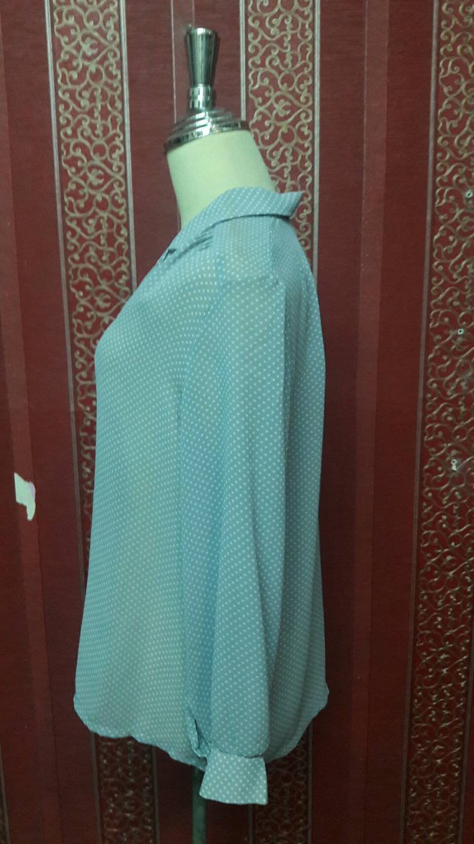 weenawan05's tweet image. เสื้อชีฟองแขนยาว คอปกสีฟ้าลายจุดทั้งตัว งานเรียบหรู รหัส C12
อก 21 นิ้ว 
ยาว  24 นิ้ว
แขน 21  นิ้ว
ราคา 100 บาท
สอบถามเพิ่มเติมได้ที่
IDLine : @maengposhop
Website ; maengposhop.com
Fb : facebook.com/maengposhop
Tel : 095-9269995 , 095-4466985