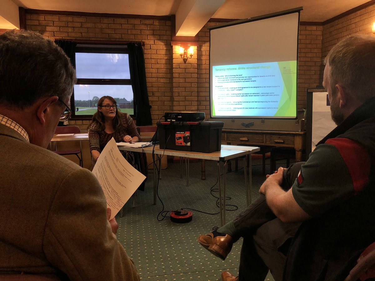 Fascinating discussion @StaffsYFC , @DefraGovUK tenancy reform, consultation meeting. 
@NFUStaffs @NFYFC
#NextGeneration #FutureOpportunities #AHA #FBT #Farming #Food #Environment #Diversification