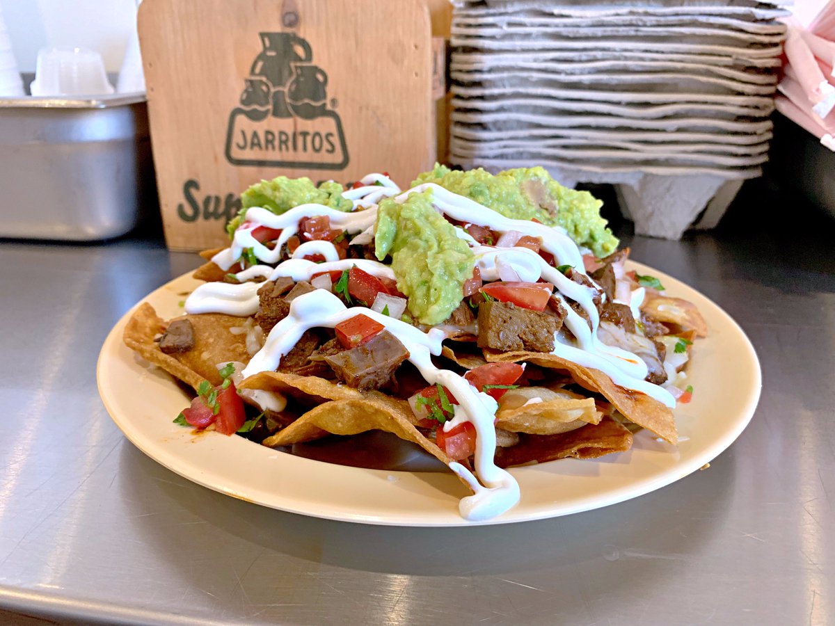 #nachos  from our Taqueria ! Come by during your Lunch Break to try some of our tasty authentic #mexican nachos with your choice of meat for only $4.99 #mexianfood #bakersfield #california #foodies #foodielove #comidaespecial