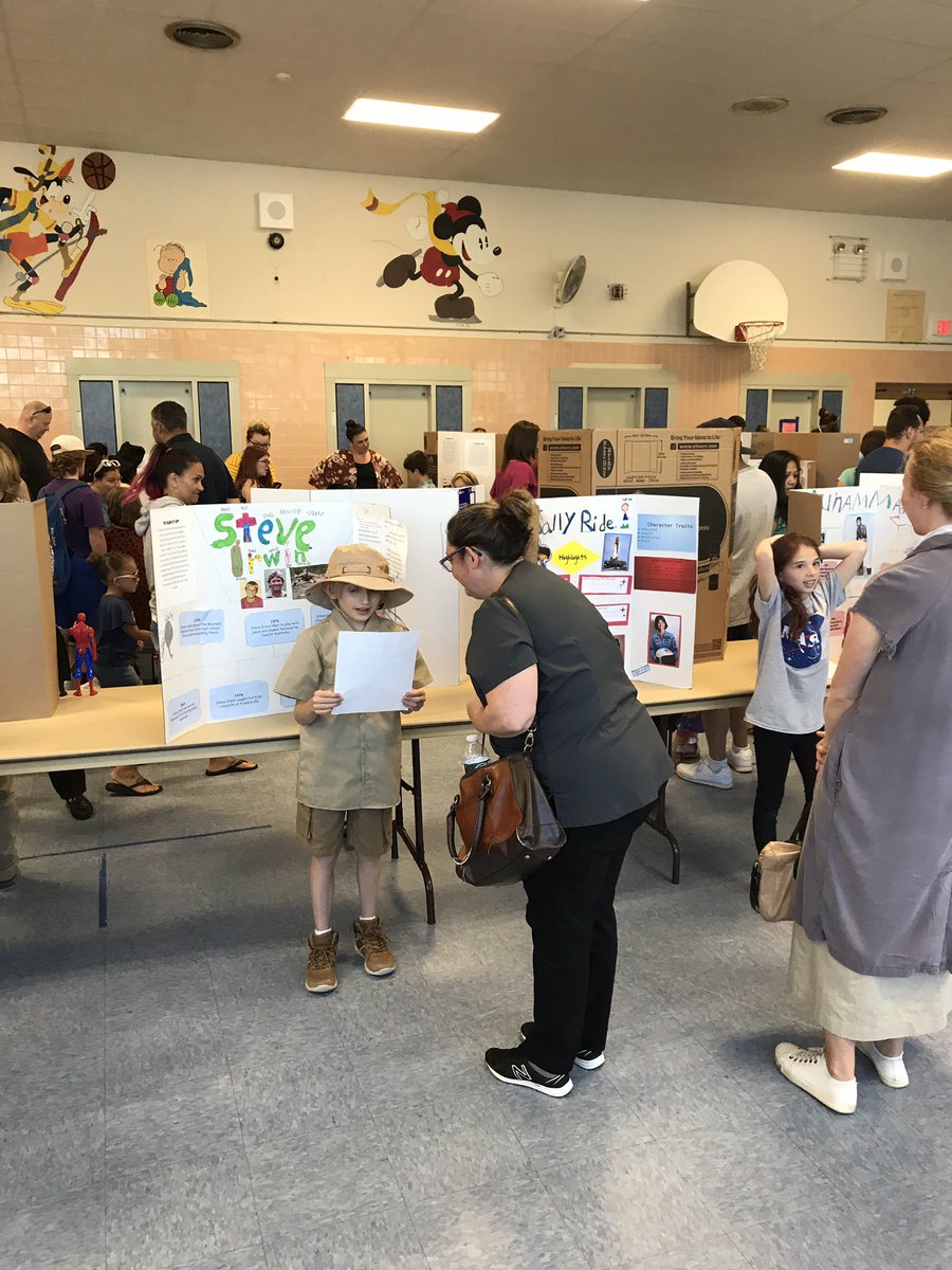 OAS_MrsLuther's tweet photo. Third Grade Living Wax Museum @OceanAveSchool was a huge success! What an amazing way to wrap up the year! #MTPSPide #OASPride https://t.co/9jap9i9oer