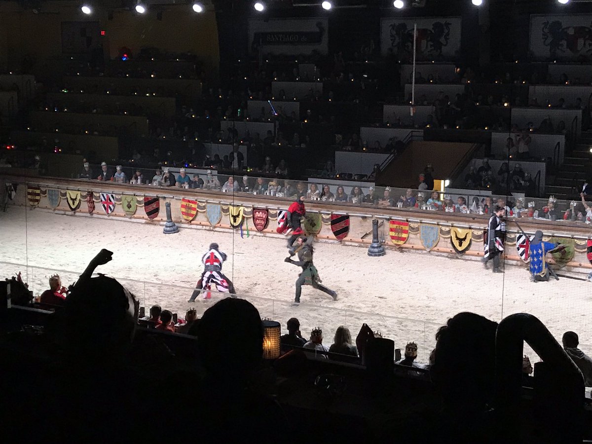MrsVesuvio's tweet photo. Lots of fun today @MedievalTimes 🏰 these kids were so respectful and made the trip even better! Demonstrating respect, responsibility, and excellence both in and outside of school 🏫🤗 #edisonk12 https://t.co/qqZWgx8nWB