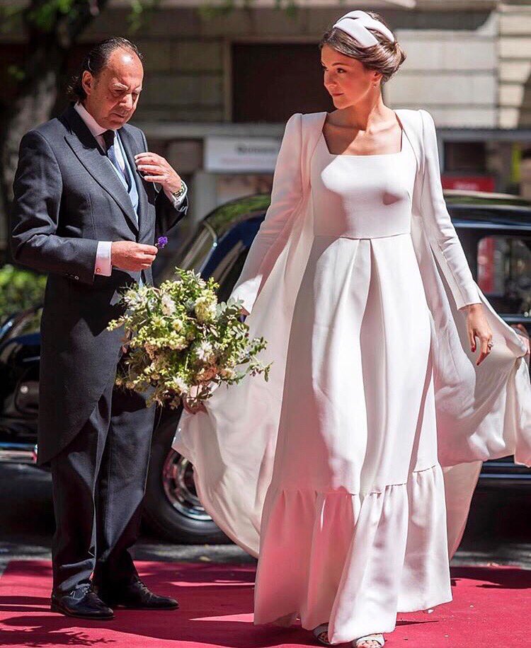 CeliaEventos's tweet image. Menos es más...💙
•
•
@liven_ph 
#novias #noviasconestilo #vestidosdenovia #wedding #weddingplanner #bodas