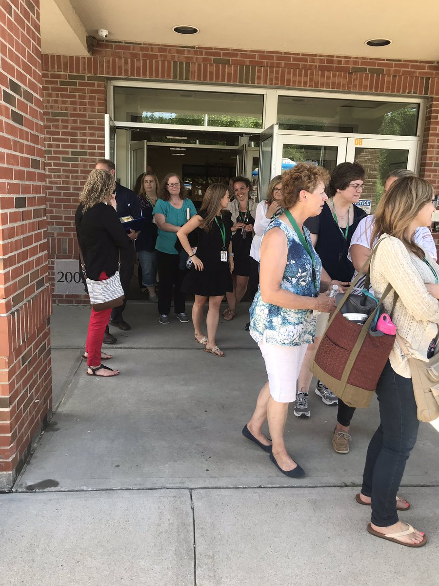 PrinJopal's tweet image. Grateful family Grateful staff 💕@GraftonPatch  @Grafton_Schools  @graftonnews @