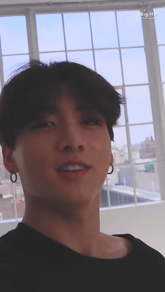 3dollarlmen's tweet photo. #Euphoria #2019BTSFESTA #JeonJungkook #BTS 🔒📲 https://t.co/ZpB239OaY8