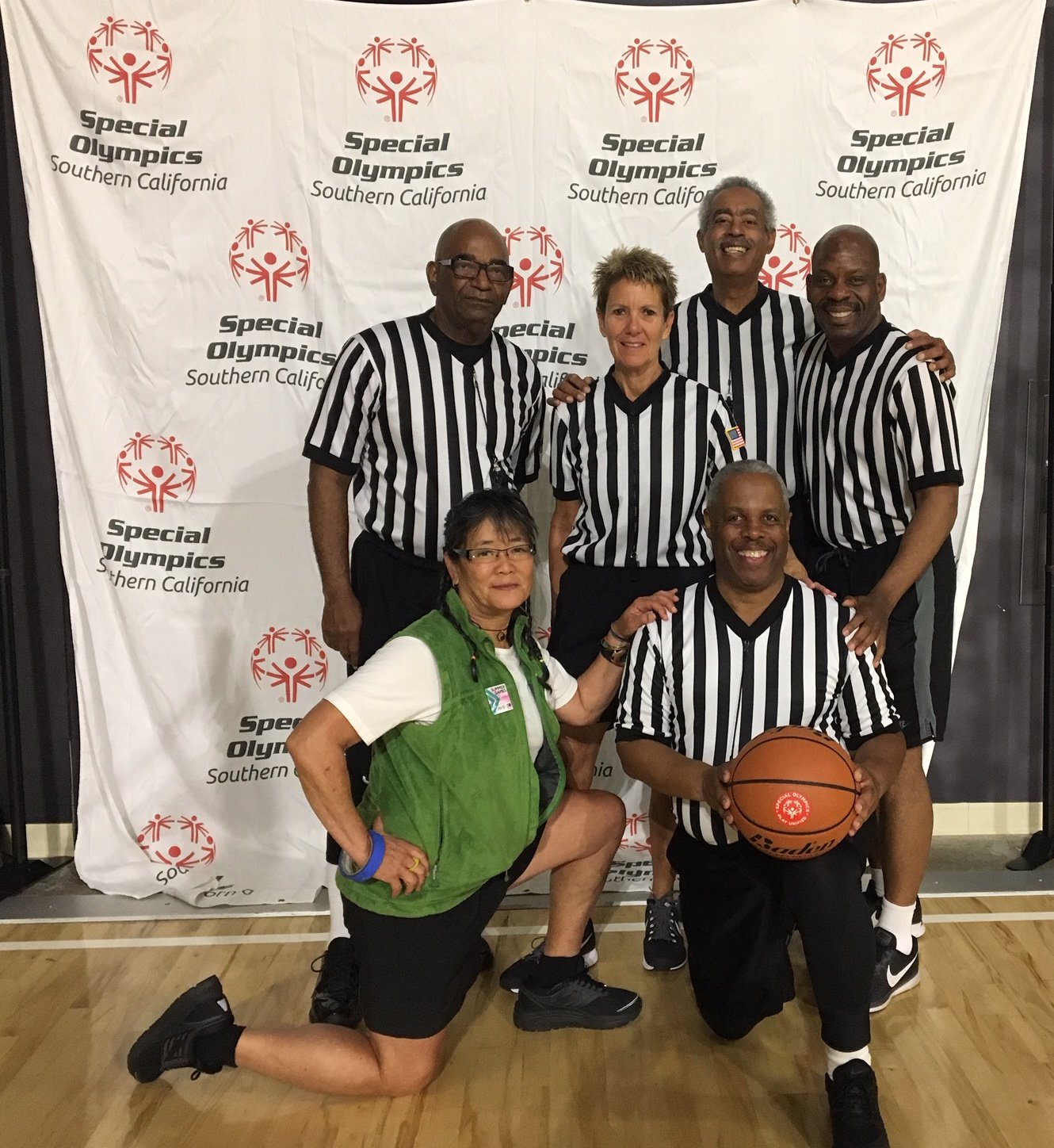 Nba Referees Refsdoinggood Nba Referee Derek Richardson Top Right Helped As A Volunteer Official For The 19 Specialolympics Southern California Summer Games Over The Weekend T Co 8cdwpsy94e Twitter