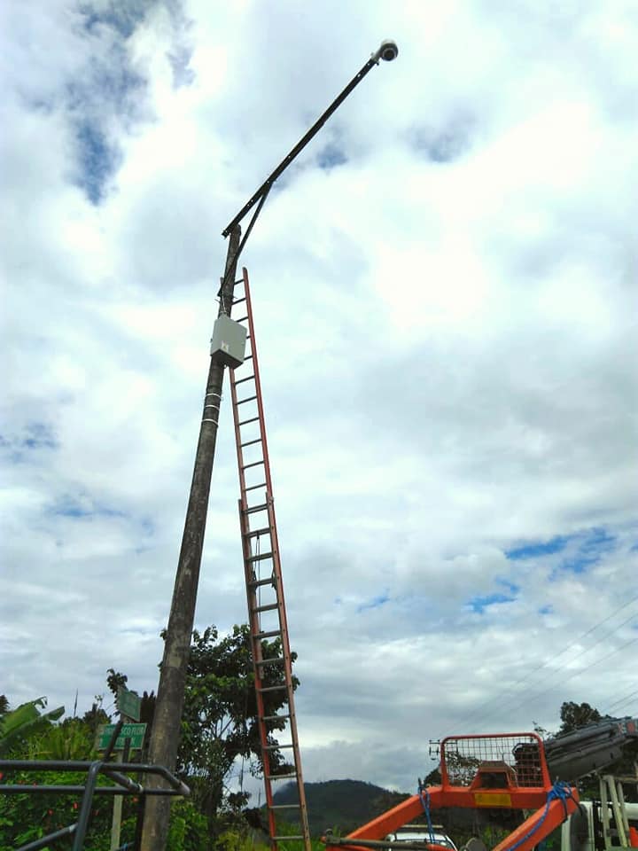 Cámara de seguridad se instaló en el sector Nueva Jerusalén

Con el fin de garantizar la Seguridad Ciudadana, un nuevo punto de vídeo vigilancia se implementó en el cantón Morona, sector Nueva Jerusalén, como lo venían solicitando la directiva de ese sector.