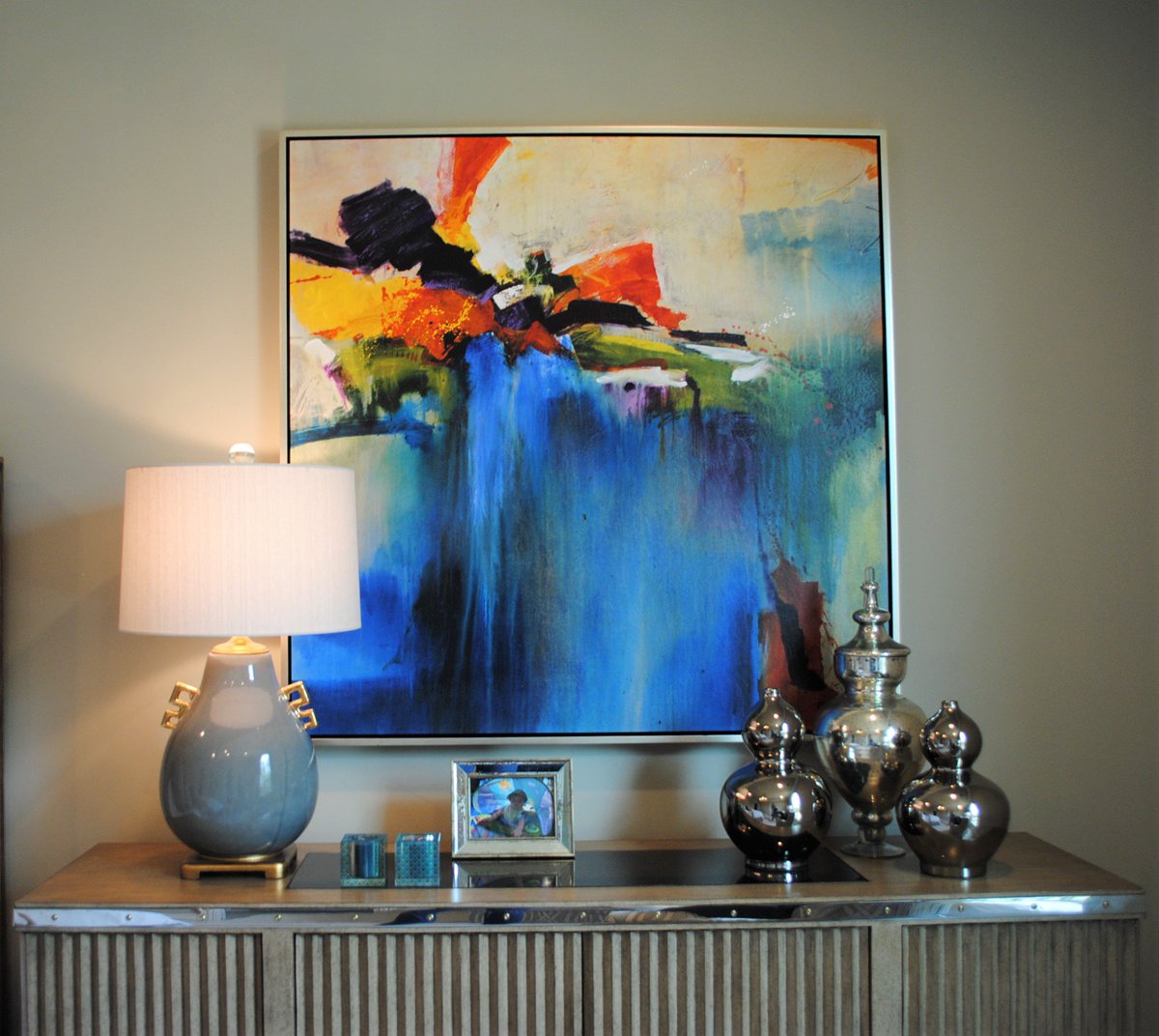 Happy clients of GARY RIGGS HOME <a href="/DDesignDistrict/">DallasDesignDistrict</a> .  #BlueLamps, #AbstractArt #SilverVases #Console