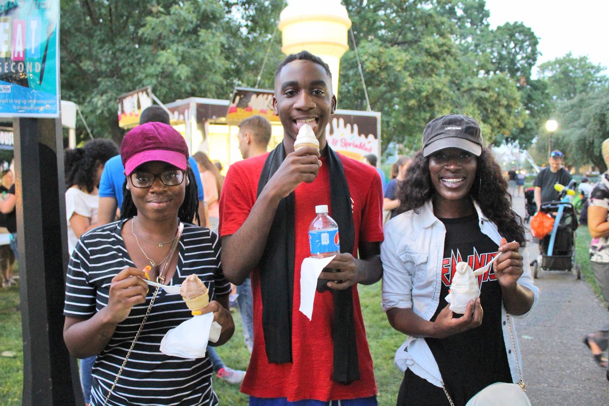 champark's tweet photo. Chambana friends come to #TasteCU to EAT! Get YOUR restaurant involved now by filling out an application (Due June 14) here: https://t.co/D2GXpsrEn2 https://t.co/S2yZCGT8zO