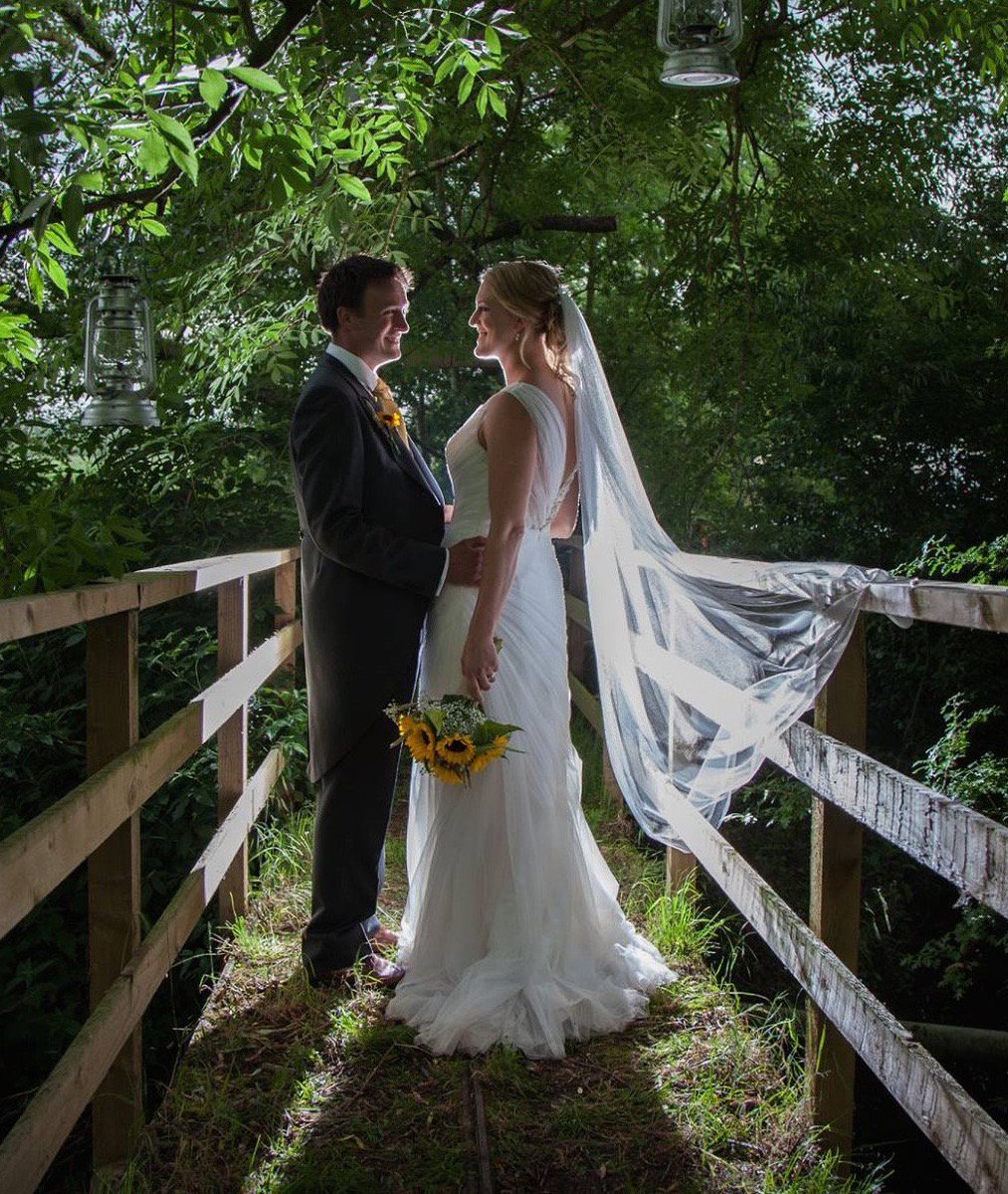 Louise James Florist (@louisejamesflo) on Twitter photo Memorys of beautiful summer flowers for this happy couple <a href="/Worcs_Glamping/">Worcester Glamping</a>. Happy 2 year Wedding Anniversary 💕. We were so please to be apart of the special day at there wonderful venue.
#WorcestershireHour #UptonHour Memorys of beautiful summer flowers for this happy couple <a href="/Worcs_Glamping/">Worcester Glamping</a>. Happy 2 year Wedding Anniversary 💕. We were so please to be apart of the special day at there wonderful venue.
#WorcestershireHour #UptonHour