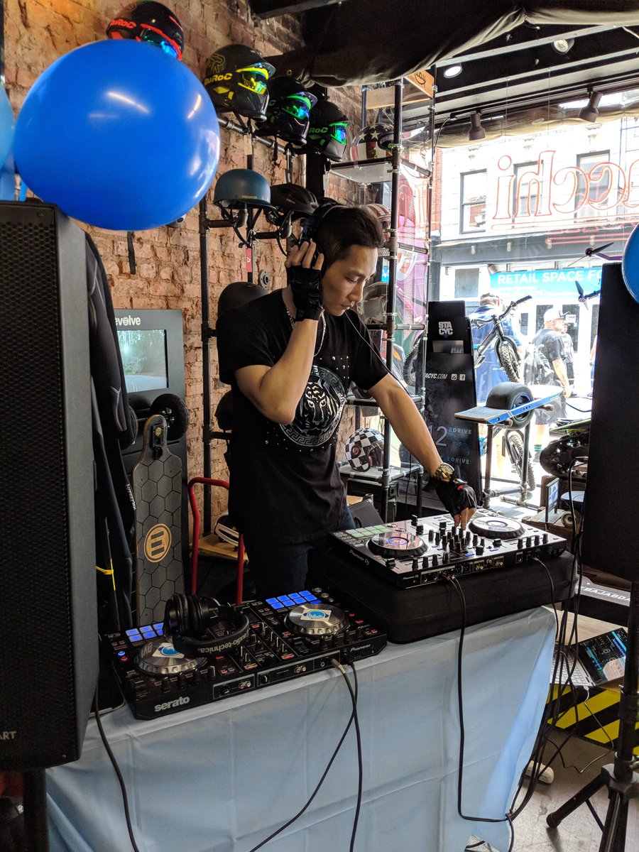 DjTransaction's tweet image. 