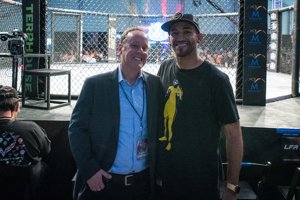 TheTruthJackson's tweet photo. Always good to chop it up with my guy, @andrewAXSTV... #LFA69 https://t.co/xJrwOAIaen