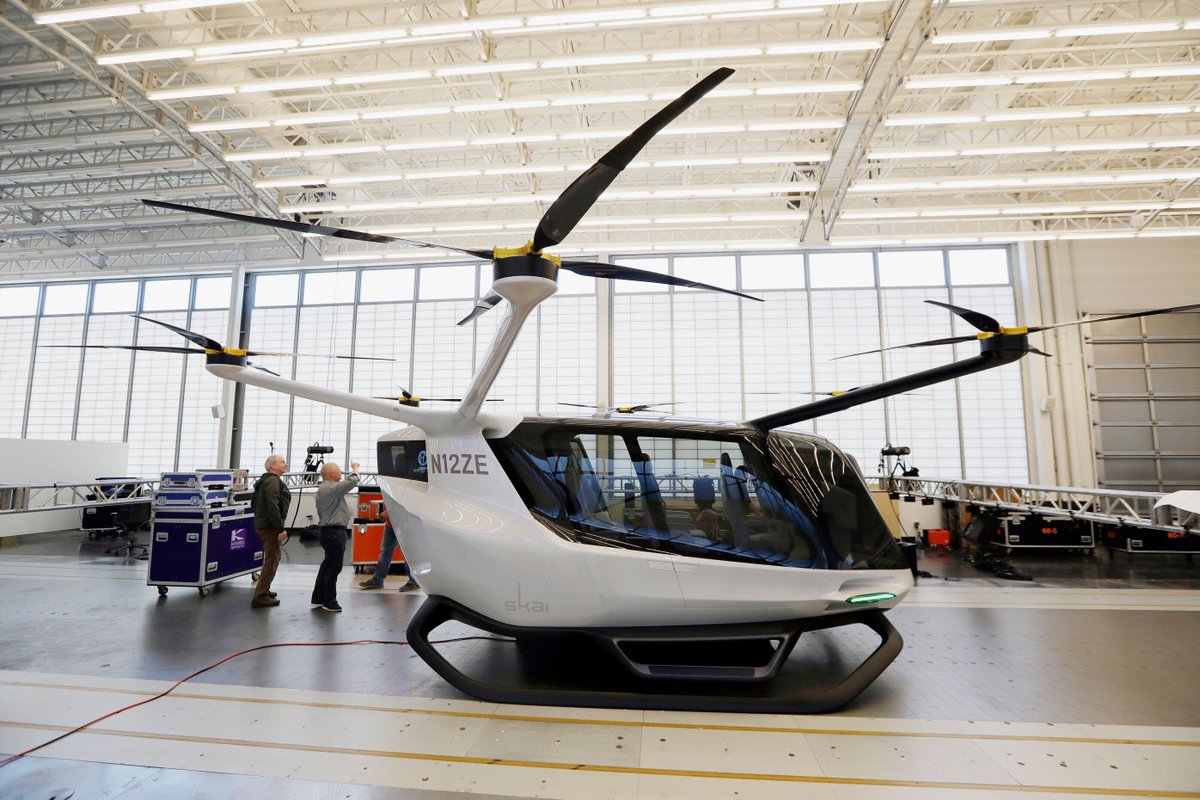 DriveH2's tweet image. We can't get enough of #Skai by @Alakaitech and neither can @Yahoo! Read more on this #hydrogen flying vehicle here: buff.ly/2WAGekE