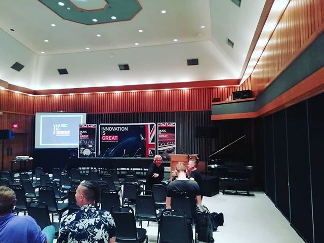 RevolverRecs's tweet photo. Day two in the wonderful studio A at the Capitol Records Tower at the #LASyncMission - personal highlight of today was grabbing a chance to talk to the music supervisor from @lucifernetflix, but altogether another excellent morning here. Currently 32 degโฆ https://t.co/FLtSAdghxv https://t.co/7EClAeLGaF
