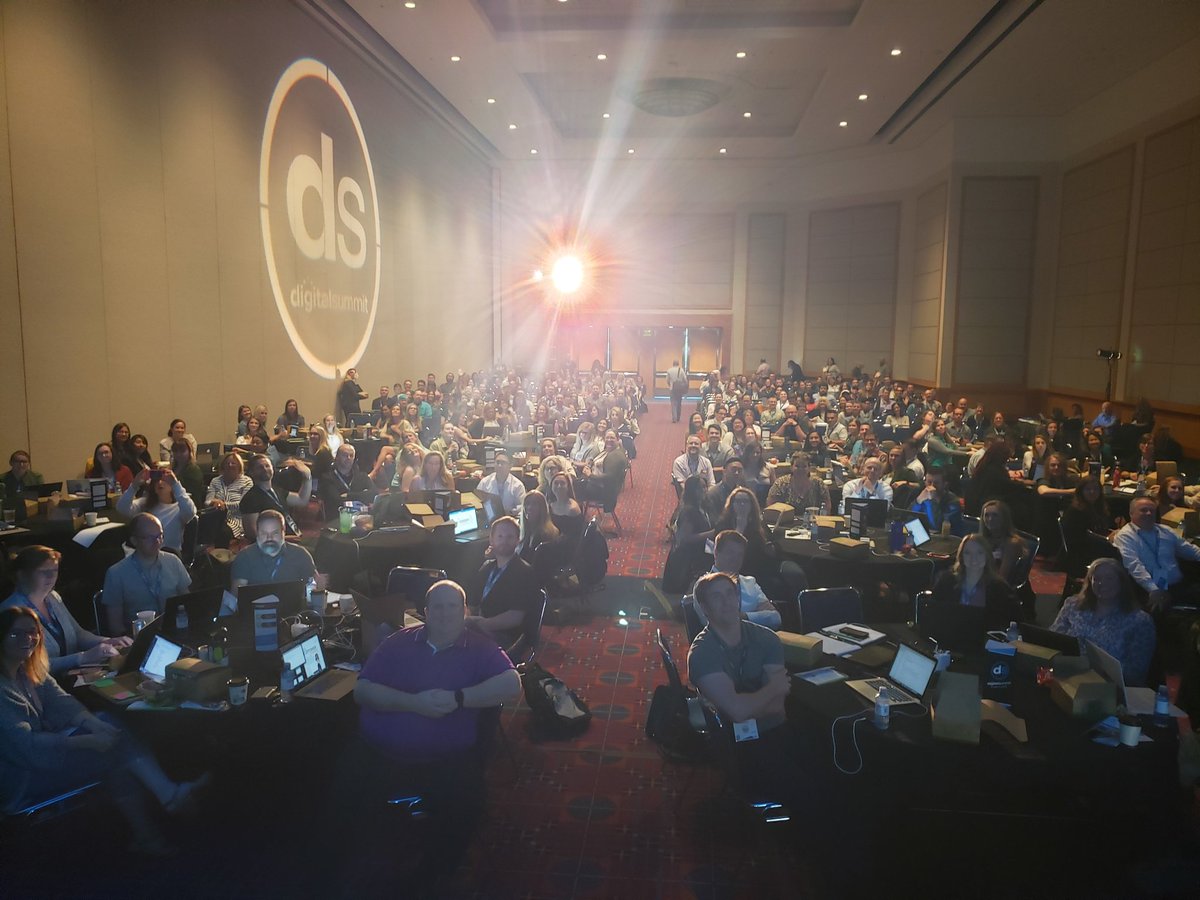 Thank you Portland!! You were a great audience and I hope you all learned something new that you can use to improve your business. #DSPDX #DigitalSummit