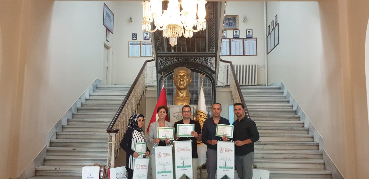 TuzlaBarbaros's tweet photo. AĞAÇ DOSTU OKUL SERTİFİKAMIZI DA ALDIK💖💖💖 https://t.co/UTvfEkz43J