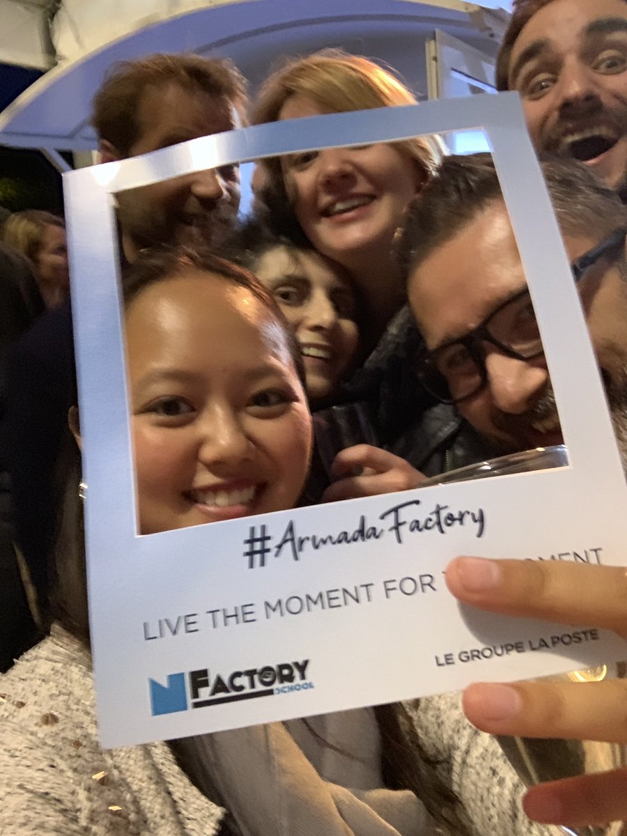 NormandyFactory's tweet photo. La soirée continue sur #ArmadaFactory à #Rouen Un bon moment avec tous les étudiants #NFactorySchool 🤗🎉 https://t.co/aOBbmc1B9i