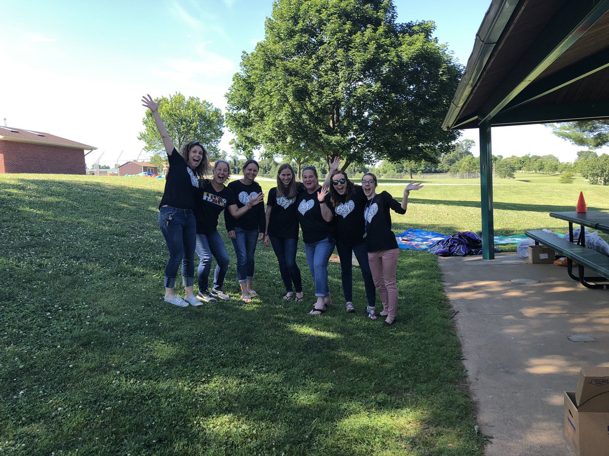 ccpsesolteam's tweet photo. The fun is about to begin!!!! Watkins Park ESOL Block Party!! @CCPSPerformance @CCPSk12 @kmywalker3 @JenHo73 @StemCcps @CCPS_ccctc https://t.co/Xna1jmZSwb