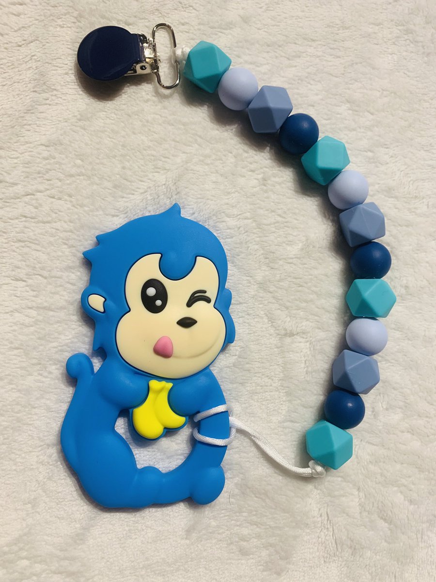 H_R_Fam's tweet photo. Handmade Teethers for your little one. Canadian and US shipping! Go to https://t.co/ylkMYrwgf5… to order! Ships out in the same day or next! #etsy #Etsy #teethers #teething #handmade #newetsy #monkey #koala #dinosaurs #pcifierclips #canadianmade #chew #baby #handmadebaby https://t.co/NzIBRbkwh5
