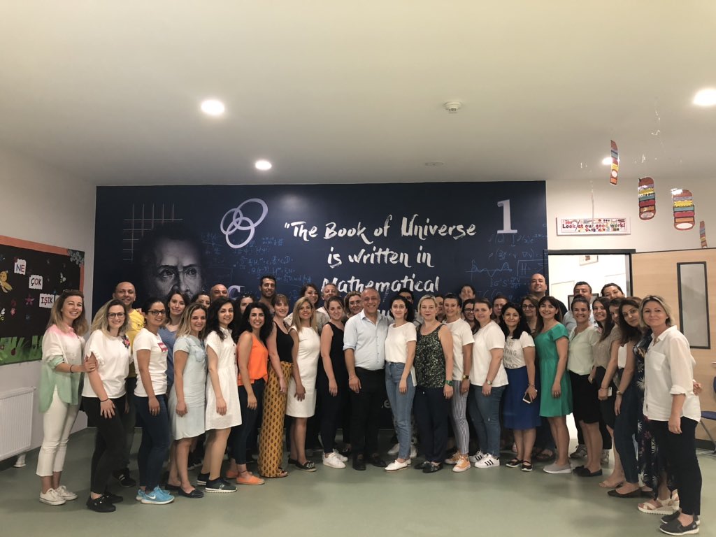 alaattingulmez's tweet photo. 2019-2020 eğitim öğretim yılının Matematik bölümü hazırlıkları tüm hızıyla devam ediyor. @ozgeeasln @dagozlem https://t.co/UtV2Xtp6K9