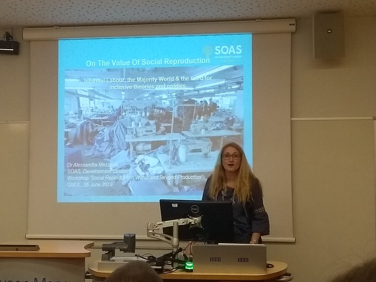 floretta_voice's tweet image. &quot;#socialreproduction &amp;amp; value theory is coming back because #crisis is everywhere&quot;. By S Federici, A Mezzadri and C Quentin on #state #accumulation #labout @QMUL