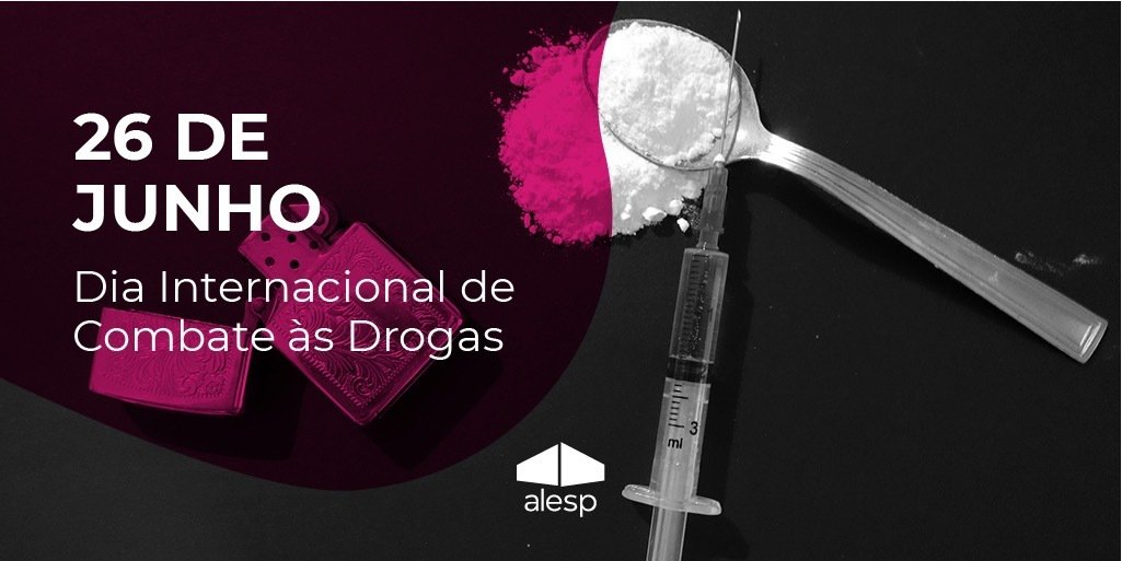 AssembleiaSP's tweet image. Esse ano, foi lançada na Assembleia Legislativa a Frente Parlamentar de Combate e Enfrentamento às Drogas para o incentivo de políticas públicas contra o uso de substancias ilícitas. 

Leia mais em bit.ly/2IKWcjJ

#Alesp #SP #CombateAsDrogas