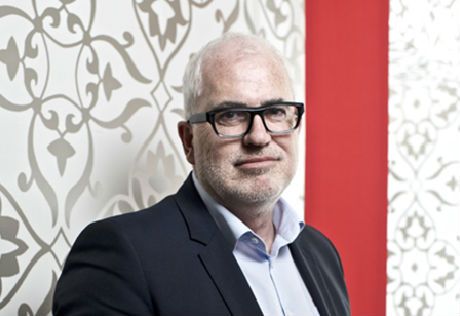 Le monde bancaire fait face aujourd’hui à de nouveaux défis : reprise du pouvoir par les clients, digitalisation des pratiques, pression réglementaire, arrivée de nouveaux concurrents... L'analyse de <a href="/MorganMarzin/">Morgan Marzin</a>, directeur d’<a href="/arkea360/">🅰️rkéa 360°</a>.

dynamique-mag.com/article/libere…