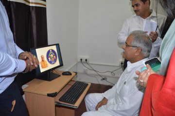 View image on Twitter