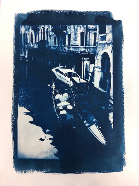 Art1072's tweet photo. Art Teachers Forum Thailand experiment with cyanotype during and enjoyable workshop. https://t.co/YMbc98O0Un
