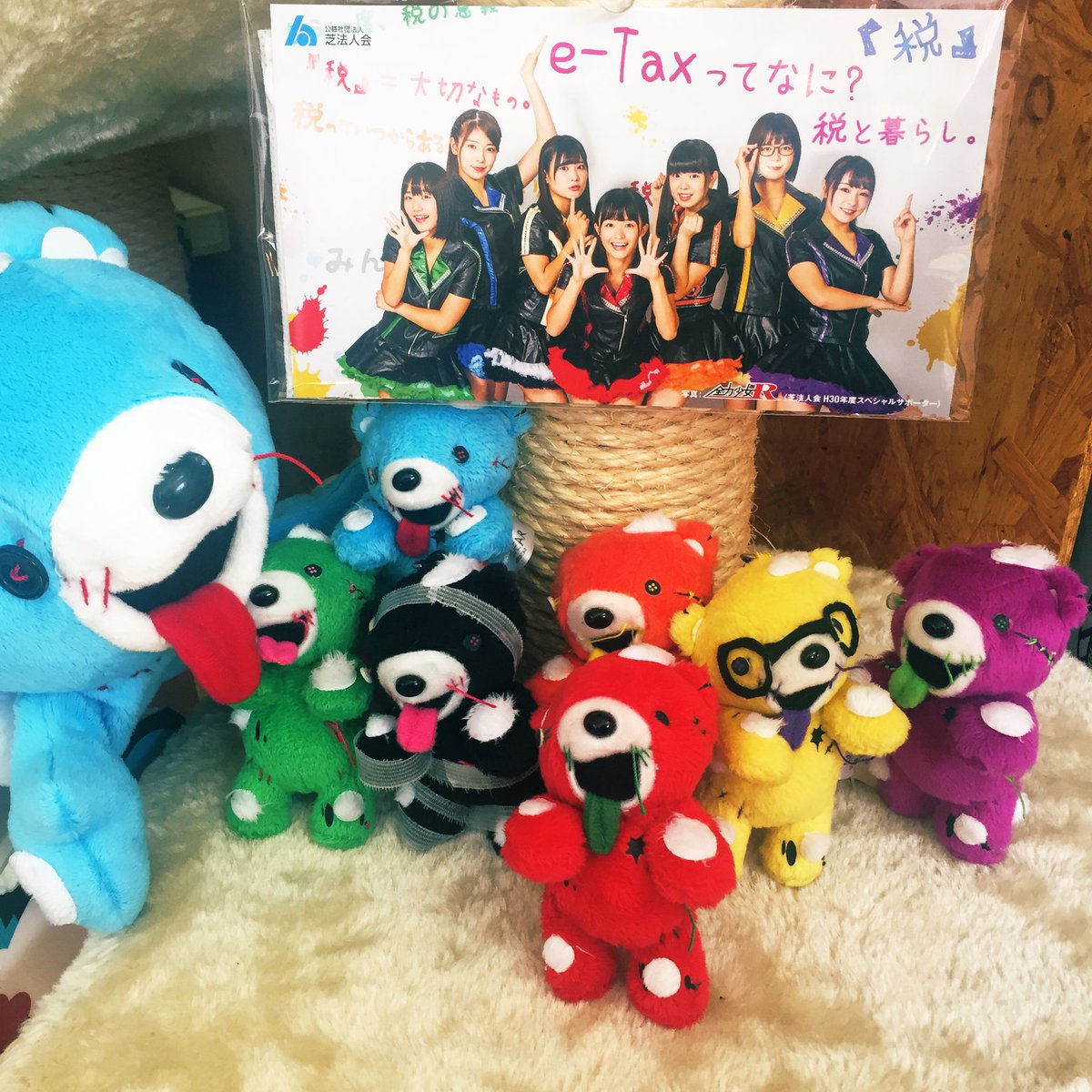 Zombearゾンベアー 感染者拡大中 全力少女rさんゾンくんカラーでそろうしたゾーンヘ 0d0ヘ ももクロ さんよりお色おーくてもだいじょーぶでしたゾーンヘ 0d0ヘ ゾンベアー 全力少女r 百川晴香 赤担当さんだけタグ付けできないみたい 芝法人会