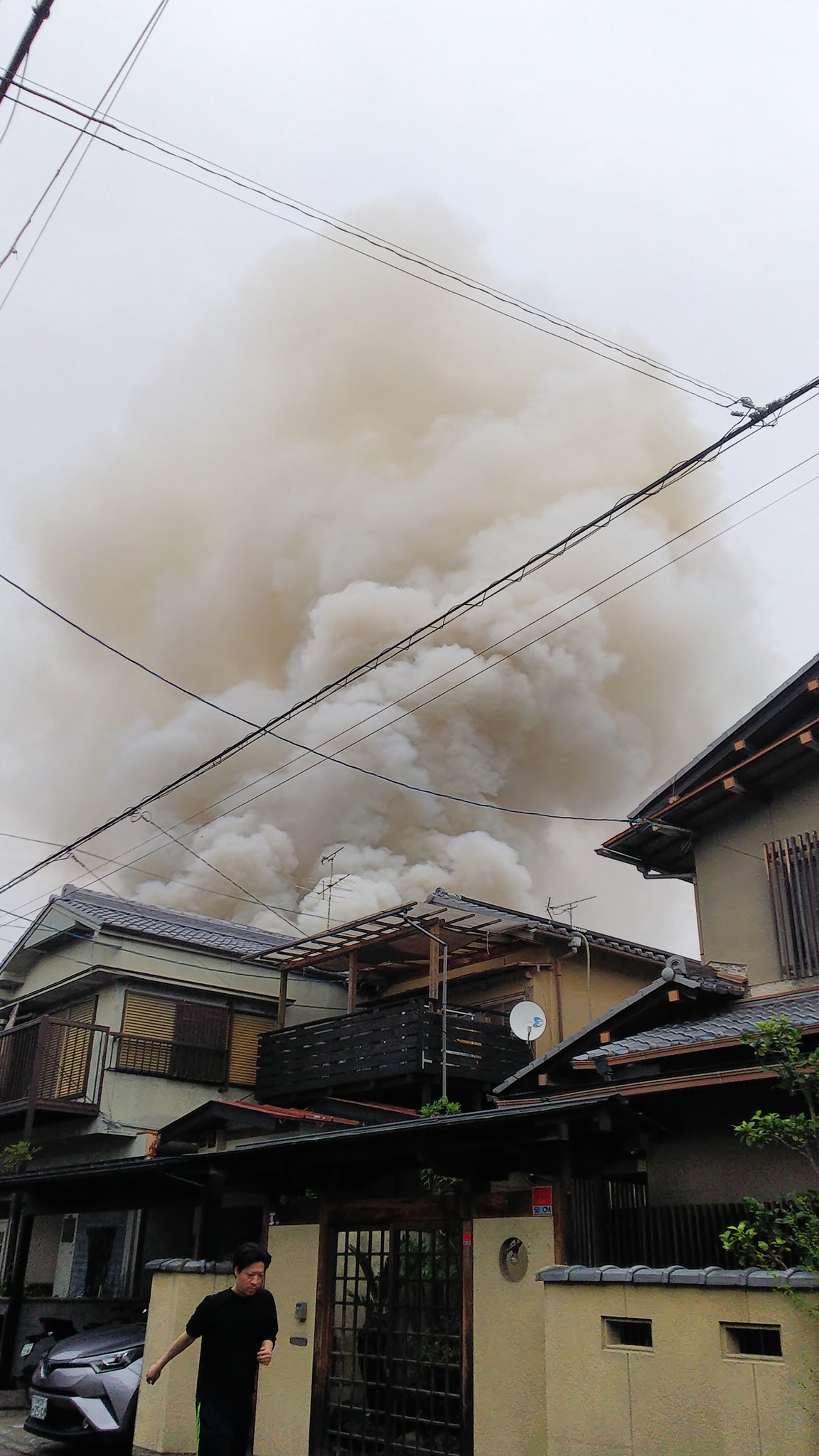 京都市西京区で火事 住宅が全焼する勢いで炎上し騒然 延焼の可能性も ニュース速報japan