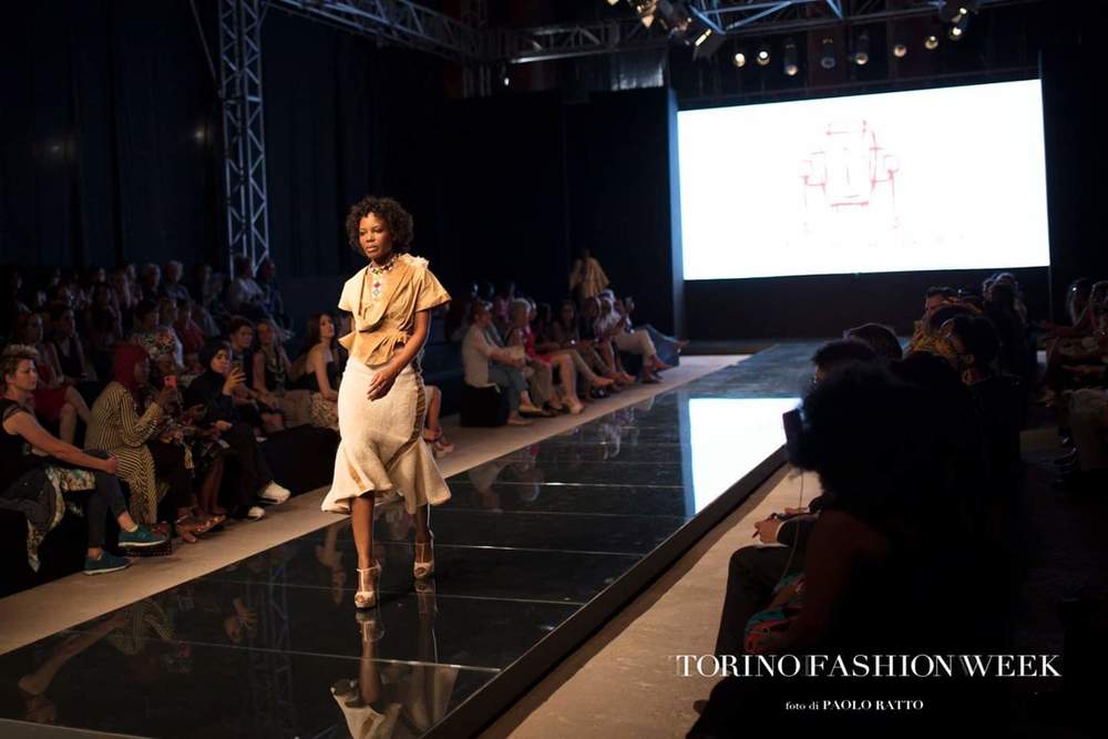 Unioncamere_Pie's tweet image. Dal #29giugno al #1luglio a #Torino si terrà il B2B Torino Fashion Match: 600 incontri bilaterali per mettere in contatto 220 #stilisti, #aziende, #startup e #buyer  in arrivo da 30 Paesi del mondo 👠

Oltre 50 le aziende piemontesi partecipanti 👗

➡️urly.it/320bz