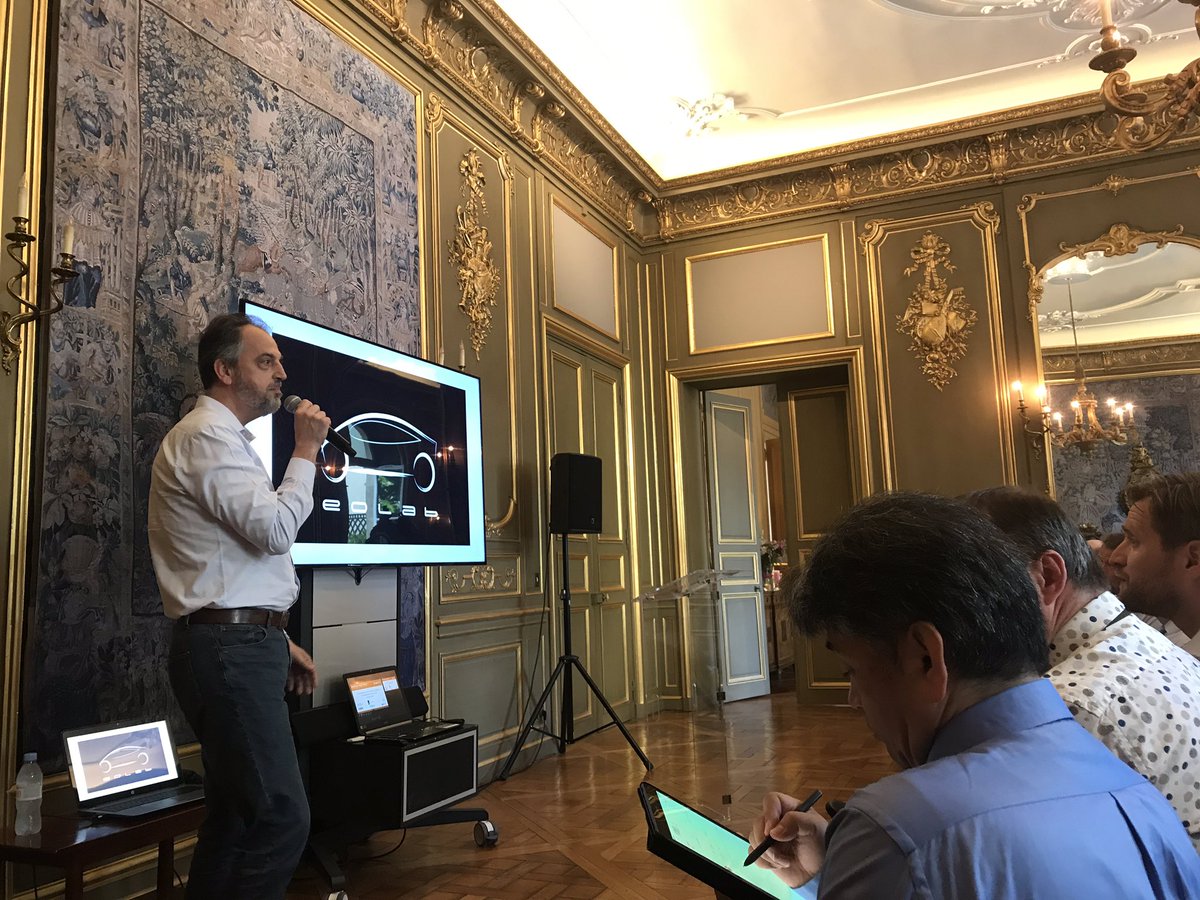 MathildePeti's tweet photo. #eolab is an equation ! Introduction to the #eolab concept with @Laurent_Taupin 🇫🇷🇳🇱 @NLenFrance https://t.co/vxX8hEJIAj