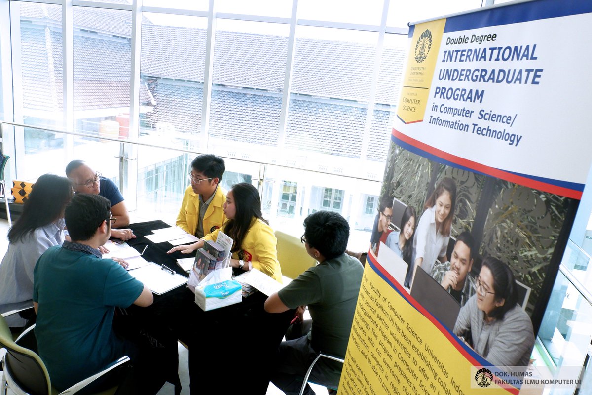 FASILKOM_UI's tweet image. Sabtu 22 Juni 2019, telah terselanggara Open House International Class 2019 salah satu agenda dari UI dalam memperkenalkan program kelas Internasional kepada para calon mahasiswa, dimana Fasilkom UI turut serta dalam acara tersebut #fasilkomUI #kelasInternasional