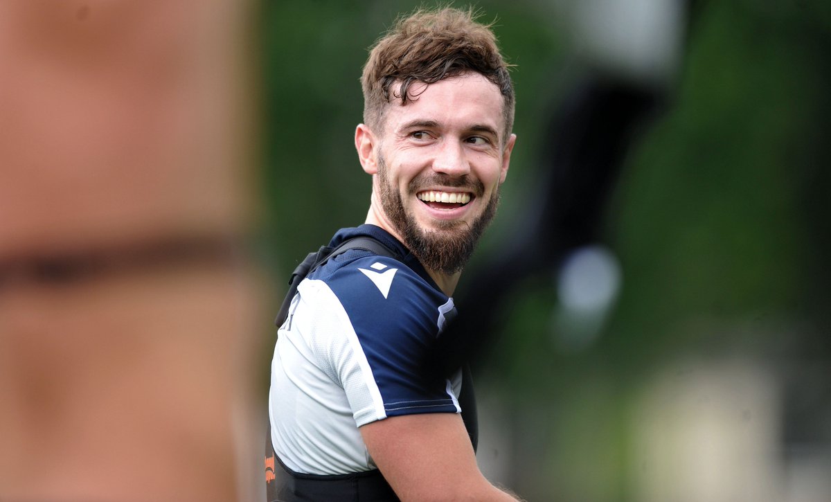 Millwall FC tweet media