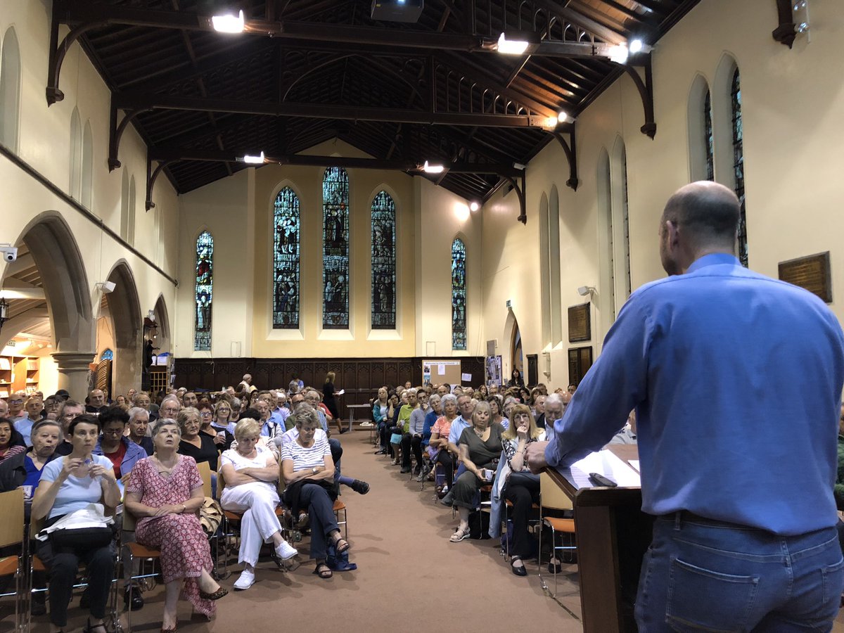 alexgeorgiou's tweet photo. Last night I spoke at a meeting of 200+ residents as their Cllr against the irresponsible TfL plan to build 400 flats on Cockfosters car park. My residents are angry and I am angry. No ifs, no buts, we must fight against this proposal with everything we have. #Saveourcarpark https://t.co/OWT4qCkbOL