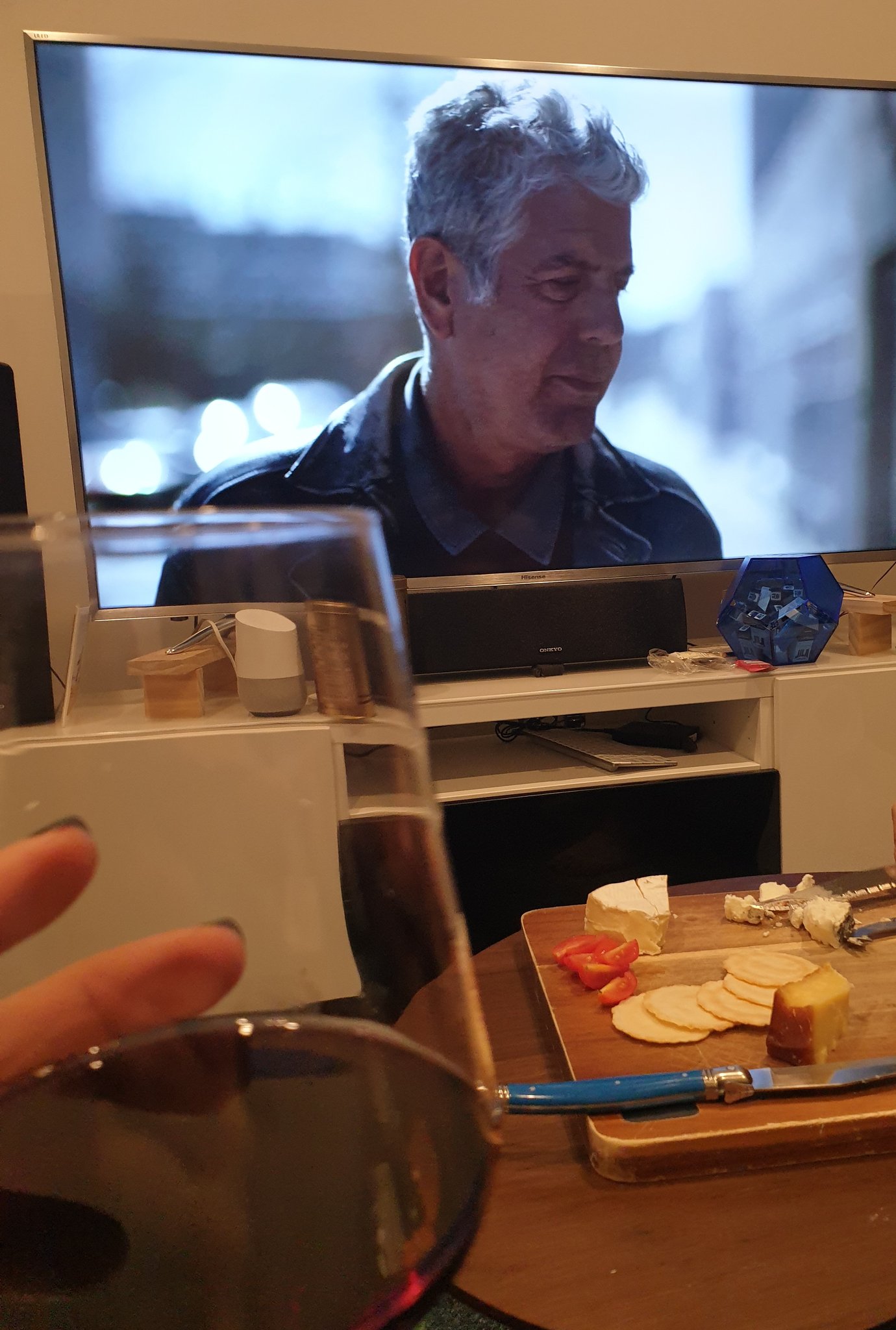Happy Cheers and happy 63rd birthday to the late great, Anthony Bourdain. 