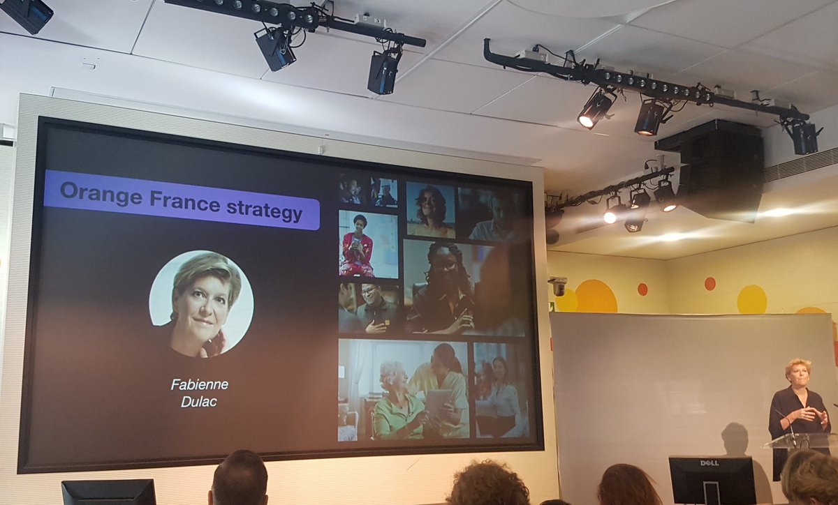 claire de selve tweet media