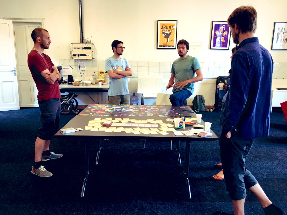 [Live] Nous voilà lancés dans le séminaire « Travailleurs des #Communs » (hébergé par la <a href="/laCPublique/">La Condition Publique</a>, co-organisé par les CAE artefacts, Opteos et Oxamyne) movilab.org/wiki/Seminaire… c/<a href="/GermainDLA/">Germain Lefebvre</a> <a href="/stephaneridel/">Stéphane Ridel</a> <a href="/CCelpo/">Céline Pochon</a> <a href="/SamuelBarreau/">Samuel Barreau</a> (...)